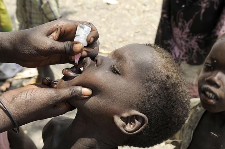 Polio vaccination resumes in 5 regions
